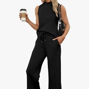 Women's Black Sleeveless Top and Crop Pants